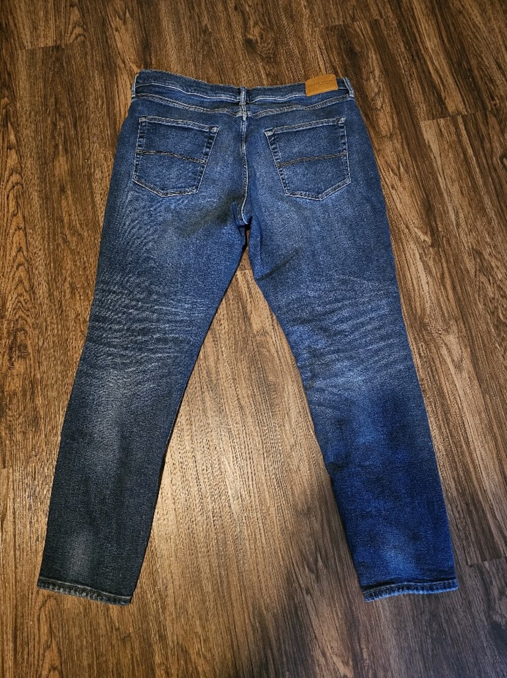 Mens Lucky Brand Jeans 411 - Picture 2 of 5